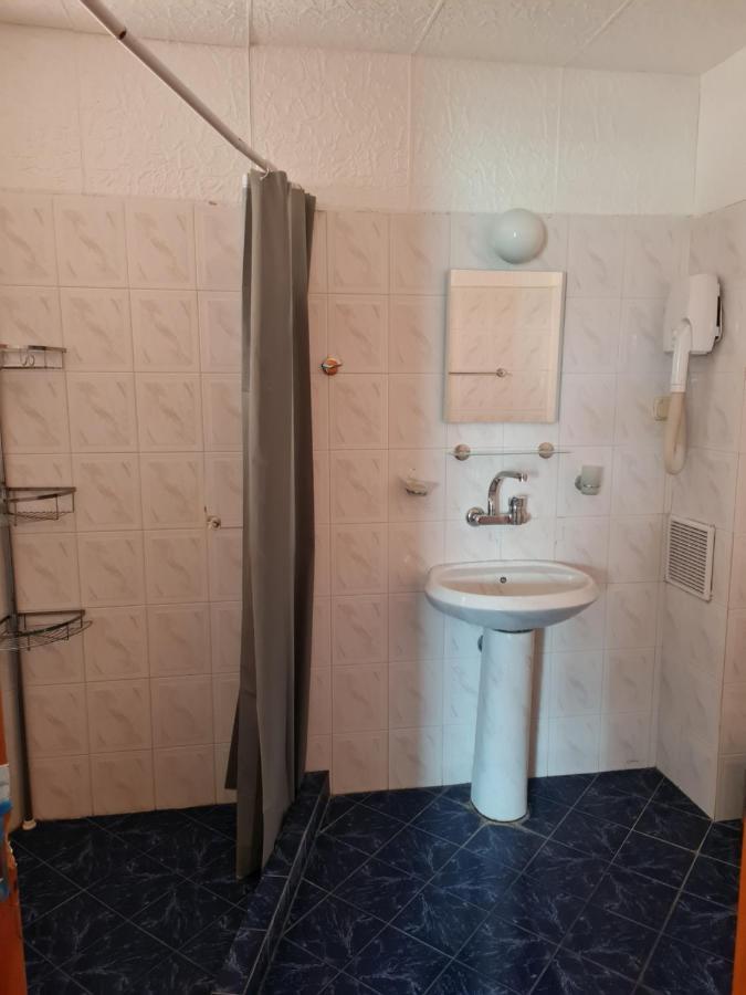 Алми Almi Hotel Свети Влас Екстериор снимка