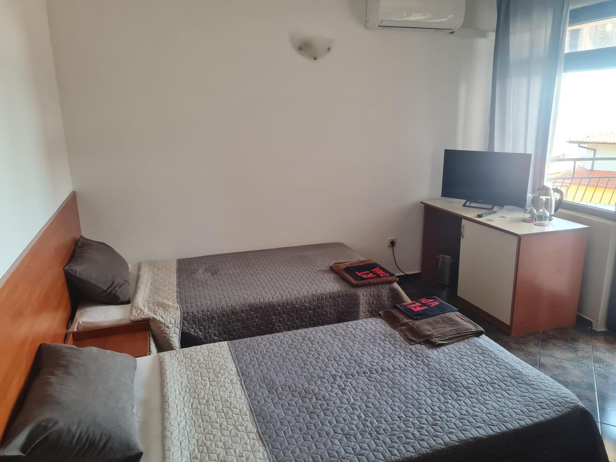 Алми Almi Hotel Свети Влас Екстериор снимка