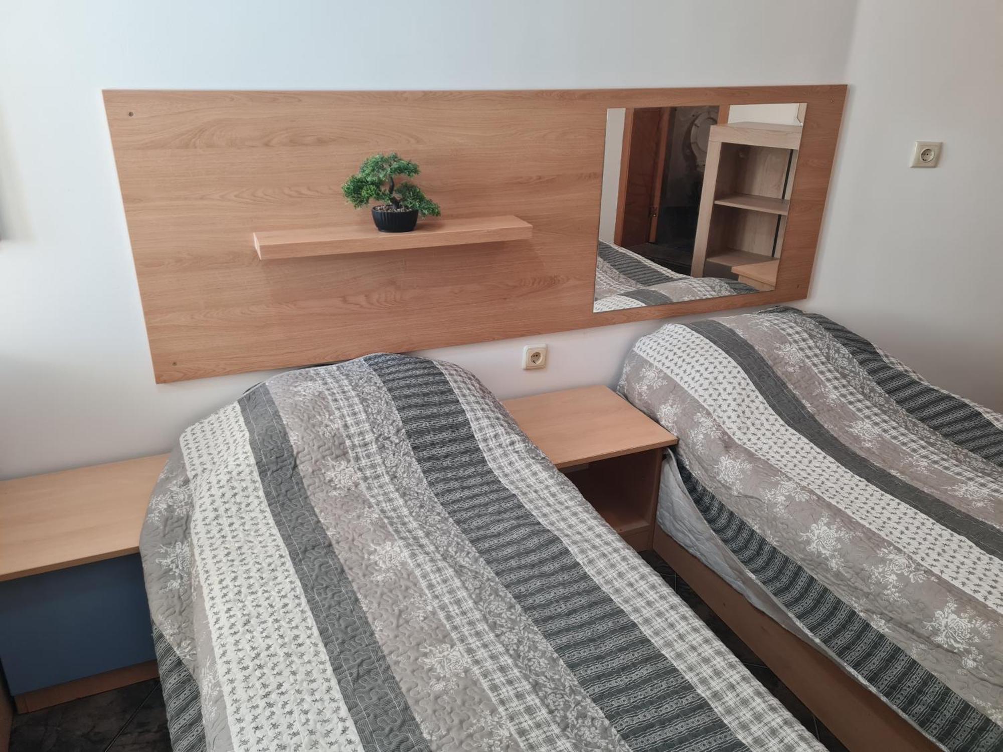 Алми Almi Hotel Свети Влас Екстериор снимка