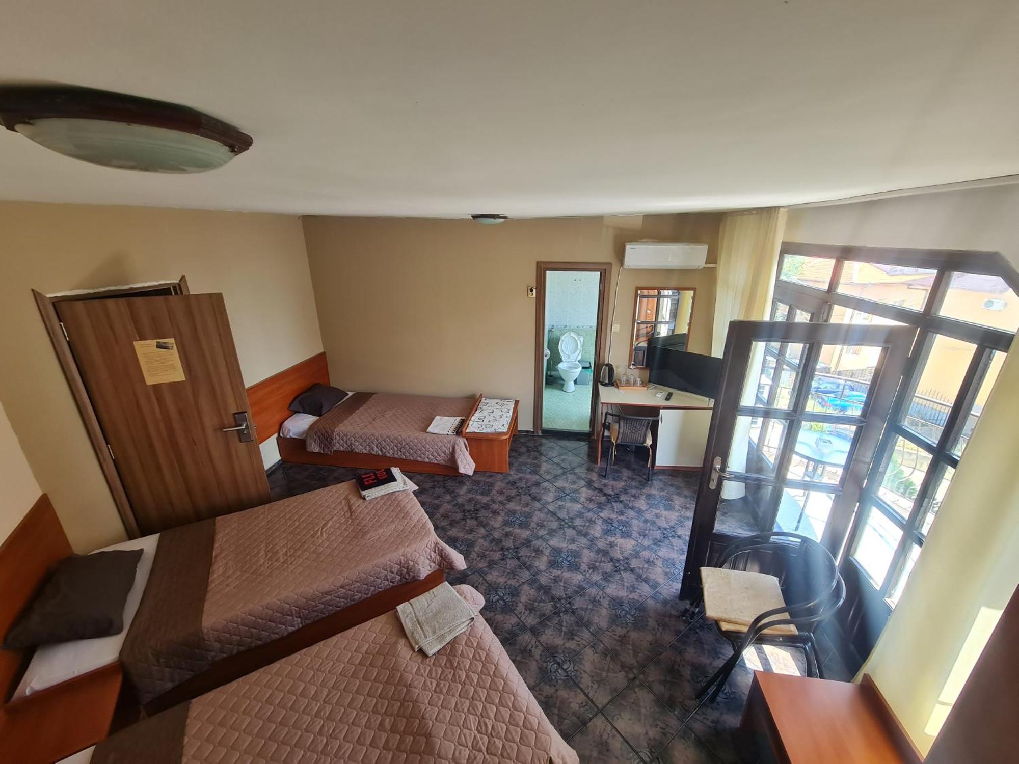 Алми Almi Hotel Свети Влас Екстериор снимка