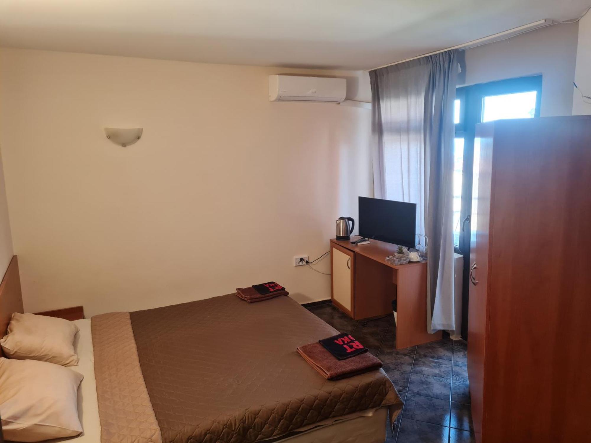 Алми Almi Hotel Свети Влас Екстериор снимка